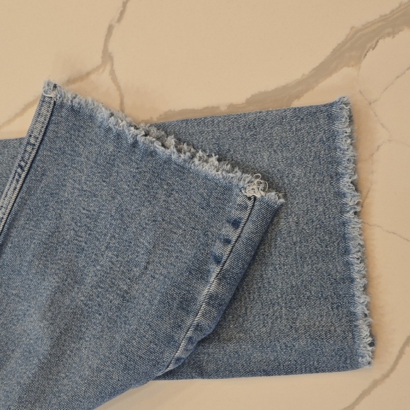 Good American Good Curve High Waisted Distressed Blue Jeans Womens Size 8 - Picture 8 of 8